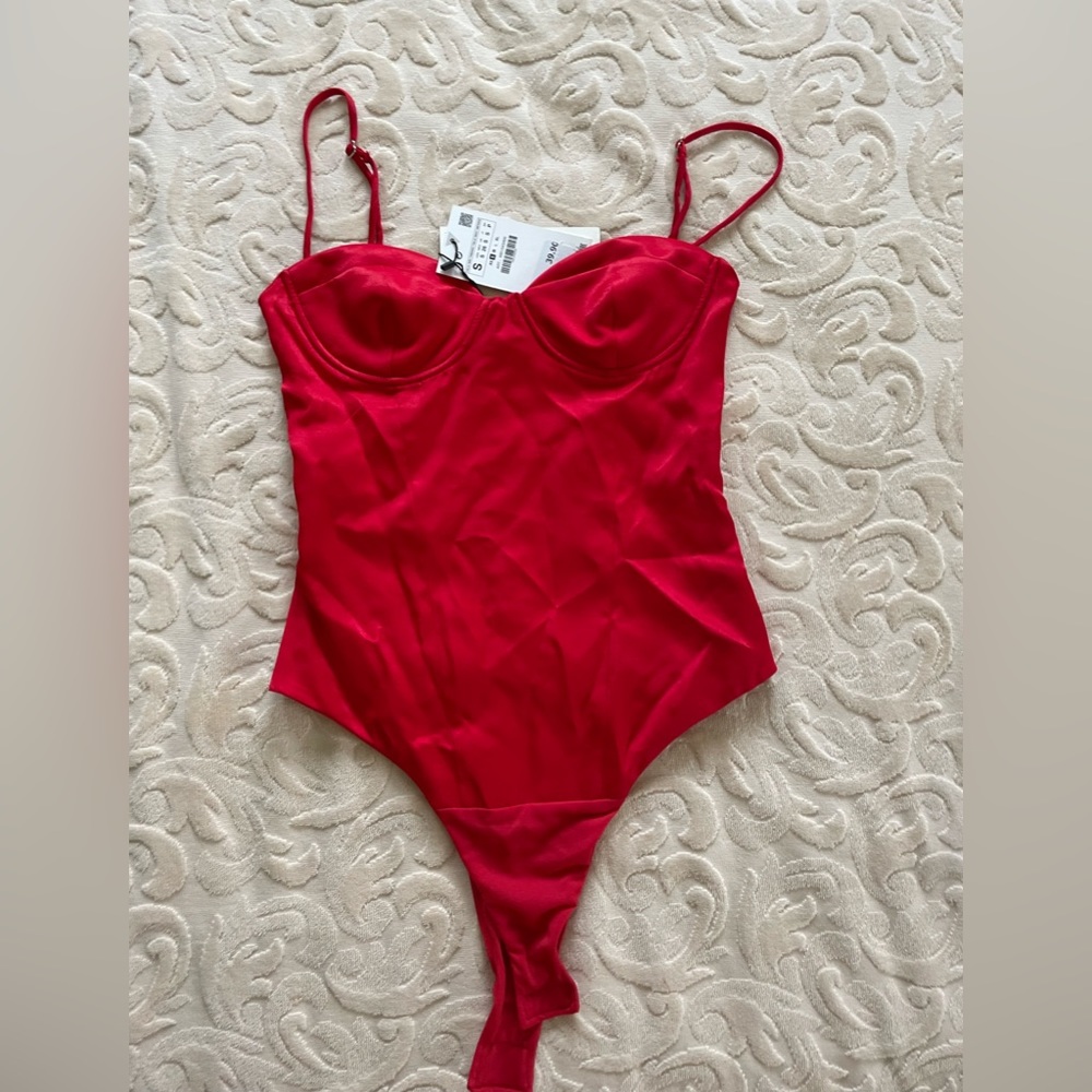 Zara Bodysuit Size: S